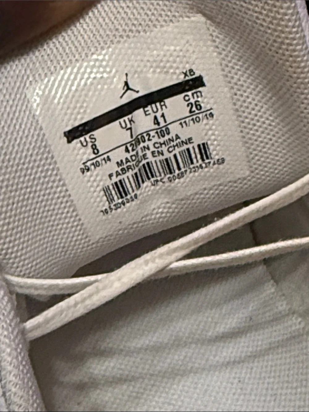 Nike Air Jordan Men’s V.5 Grown Low-Top Sneakers - White